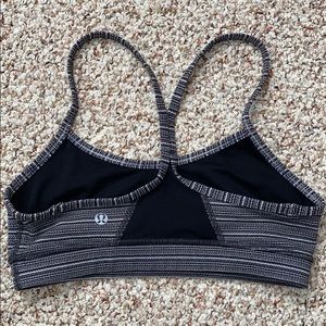 Lululemon Flow Y bra